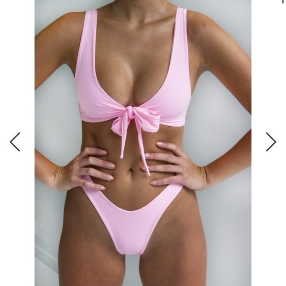 437 Kenzie Top & Bottom in cotton candy pink